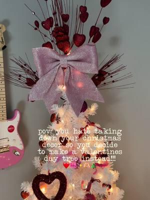 am i the only one that does this  ❤️🎀🩷🫶🏻✨😇 #ValentinesDay #tree #decoratingtree #takingdownchristmasdecorations #takingdownthetree #christmas #christmasisover #taylorswift #lover #hearts #girlydecor 