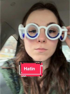 #neoism #motionsickness #motionsicknessgoggles #glasses #motionsicknessrelief #carridehack #roadtriphacks #motionsicknesshack #passengerprincess 