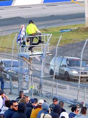 Ever seen a Tesla on a racetrack!?? 👀🤣🏁 #spectatordrags #freedomfactory #runwhatyoubrung #dragrace #nascar #builtnotbought #tesla #teslacheck #teslatok #elonmusk #petrolhead #ev #racing #doitfordale #minivan #fyp 