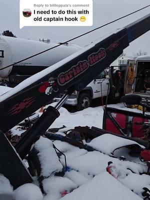 Replying to @billleppala @JunkYard Cowboy3 got Capt Hook running and working do a plow repair #lesnesmengarage #puremichigan #squarebodychevy #454 #snowplowlife 