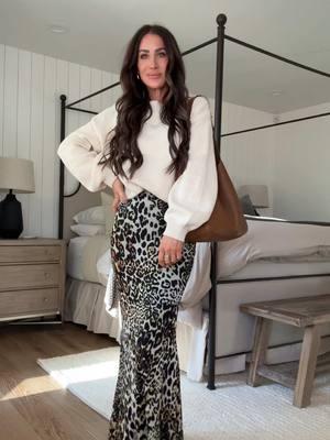 Leopard skirt…easy outfit idea #leopardprint #skirtcheck 