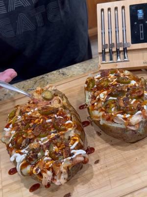 Grilled Chicken Loaded Baked Potatoes!  #chicken #potatoes #bakedpotatoes 