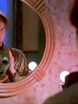 #movieclips🎬 #movie #themask #jimcarrey #spin #fyp #foryoupage #freakout #smoking #viralvideo #part1 