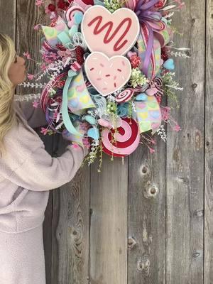 This is such a SWEET design! Thank you @Mary | Wild Zinnias Wreaths for the adorable sugar cookie heart attachments! Now in my shop, link in my bio #valentinesdaygift #valentines #valentinesdecor #valentinesdecorating 