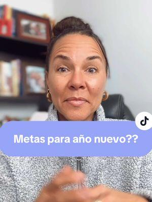 Tienes metas para transformar tu cuerpo y tu salud en este nuevo año?? No dejes que el 2025 sea “otro año” de añadir daño a tu salud, DECÍDETE A TRANSFORMARTE HOY 🙏❤️💪🧠🚀 @rociosantibanezmetodoyuen #pierdepesoganasalud #ayunointermitente #metabolismo #metabolismoycerebro  #yamilkaizquierdo_  #cerebrovalioso 