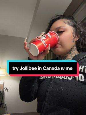 jus a girlllllaaa #jollibee #toronto 