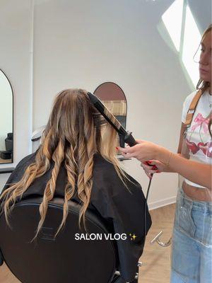 a day in the salon ✨ #hairtok #hairstylist #salonvlog 