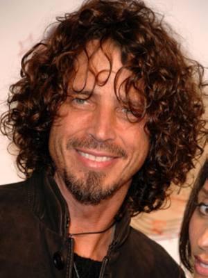 #chriscornell #soundgarden #grunge #grungemusic #seattlesinger #audioslave #templeofthedog #chriscornellforever #chriscornelldeath #foru #fypシ #foryoupage #cemeterytok #cemeteryexploring #famousgraves 