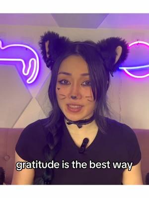 Cat wisdom on YT 😸💕😼 #catgirl #nekogirl #catlover #weebshit 