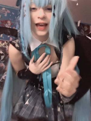 [ #RASCALMIKU ] 🎶 :: lowk forgot the dance mid video but  🏷️ :: #hatsunemiku #hatsunemikucosplay #hatsunemikuvocaloid #miku #vocaloid #vocaloidmiku 