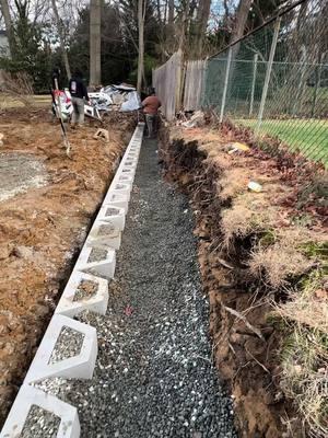 The process of building a retaining wall #retainingwall #constructionwork #trusttheprocess #education #DIY  