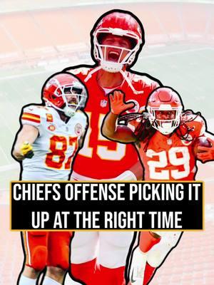 The Chiefs offense is playing much better right before the playoffs - #chiefs #chiefskingdom #nfl #nflreels #SuperBowl #ProBowl #kansascity #kansascitychiefs #afc #NFLPlayoffs #kcmo #kc #arrowhead #mahomes #kelce #traviskelce #reid #andyreid #patrickmahomes #swifty 