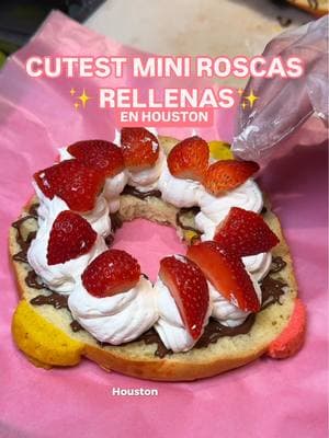 cutest mini roscas @Gee’s mini pancakes ✨ 📍10745 North Fwy, Houston, TX 77037 ¡Houston 2025, les deseo todo lo más dulce de la vida! 🍰💖 Les cuento dónde encontrar estas mini roscas rellenas de fresas 🍓, crema batida 🍦, mermelada 🍯 o Nutella 🍫. También pueden pedirlas sin relleno, como yo, para acompañarlas con un buen chocolate caliente ☕ #Houston2025 #RoscasRellenas #ChocolateCaliente  #HoustonDesserts #HoustonSweets #SweetHouston #HoustonEats #HoustonFoodies #DessertLovers #HoustonTreats #SweetToothHouston #HoustonBakery #YummyHouston #HoustonLife #HoustonFoodPorn #DessertHeaven #SweetsOfHouston #HoustonVibes #FoodieInHouston #HoustonFlavors 