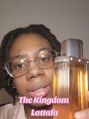 The Kingdom Womens from @Lattafa Perfumes smells really good. I get a slight tartness a hint of floral and some creaminess from it. I purchased this from @Intense Oud  #lattafa #exquisitekhaos #fragrancereview #eaudeparfum #scenttiktok #fragrancetiktok #perfumetiktok #thekingdom #thekingdomwomenslattafa  #spotlightfinds #intenseoud 