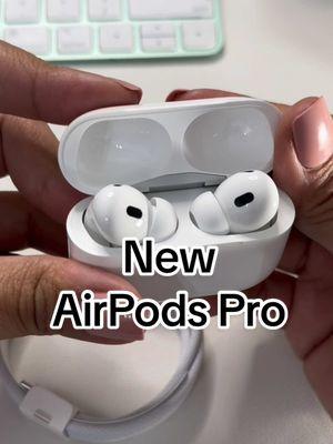 I had the generation 1 from when they FIRST CAME OUT! They were washed at least 4x and Reidyn lost 1. It was time for an upgrade😅 #new #airpods #appleproduct @apple #applemusic #newairpods #airpodspro 