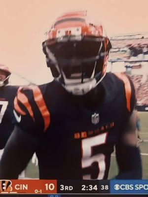 thank you guys so muchhhh for 13k and happy new year !! #cincinnatibengals #bengals #teehiggins #nfl #videostareditor #foryoupage #fypシ゚viral 