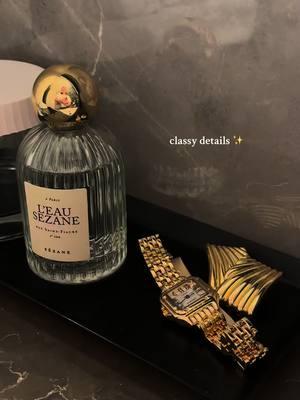 i’ve been wearing all of this nonstop! the @Sézane perfume is immaculate!!! #christmashaul #decemberfavorites #sezane #sezanelovers #goldwatch #microinfluencer #MakeupRoutine #details #finaltouches #grwm #classystyle #goldjewelry 