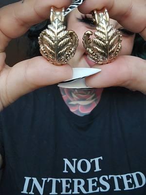 another gorgeous pair of @Red Fern Adornments weights ♡ I'm so happy!! #stretchedlobes #stretchedears #plugs #Tunnels #earrings ##handmadejewelry #cheekpiercings #dimplepiercings #cheekjewelry #bodyjewelry #bodymod 