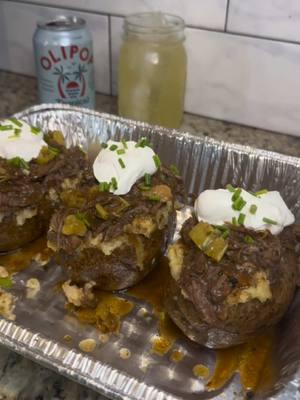 Mississippi Pot Roast twice baked potatoes 😋🤤 this was to good not to share. 🤗 #potroast #DinnerIdeas #cookingathometiktoktv #foodrecipe #cookwithme #foodlovers #EasyRecipe #cookingvideo #goodfood #recipesoftiktok #foodblog #eatwithme #cookingtiktok #foodtiktok #foodblogger #DinnerIdeas #foodporn #homemadefood #quickrecipes #comfortfood #recipesforyou #FoodTok #cheapmeals #foodpics #deliciousfood #foodcontent #fyp #viralvideo #foryou 