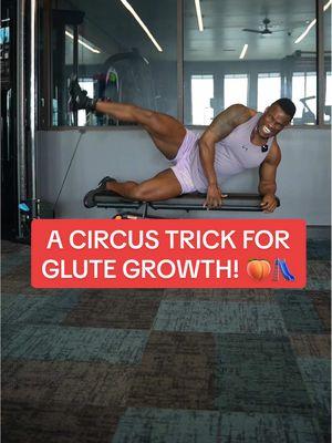 Girl, let’s not over complicate growing our glutes, let’s keep it simple! #glutes #hip #legday #womeninfitness 