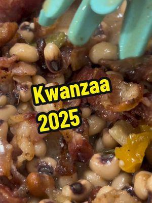 Kwanzaa 2025 #kwanzaa #kwanzaarecipe #kwanzaatok #deepfriedpork #kwanzaatraditions #spirituality #spritiualtok #hoodoo #newyear #newyeargoodluckmeal #blackeyedpeas #blackberries #strawberry #blackcontentcreator #fyp #spinachAlfredo