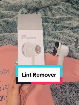 Okay this may work a little better than our other one!! #lintremover #rechargeable #electriclintremover #tiktokshopfinds #foryoupage 