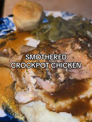 Part 1 of my January Crockpot Series—Smothered Crockpot Chicken 😋🍗 Full Recipe by @Katie Cross  This recipe was SO incredibly easy to throw together and yet so full of flavor, 10/10!!  #crockpot #crockpotrecipes #EasyRecipes #countrycooking #southerncooking #fyp #foryou #recipes #smotheredchicken #crockpotchicken 