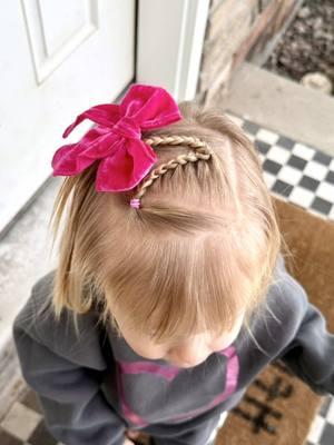 Another big girl option on a little! 💖 #cutehair #babyhair #toddlerhair #lacebraid #newstyles #uniquestyles #hairinspo  @Mad Hair 