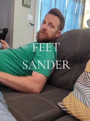 he always says my feet cut his hands bc they are sandpaper... not anymore!!!#feetcare #feet #feetsander #footsander 