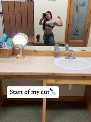 2025 prep series🖤#bodybuildingmotivation #wellnessbodybuilding #fitness #nutrition #MentalHealth #deepdive #cutting #bodybuildingprep #bodyupdate#physique#GymTok#gymgirl#gymrat 