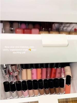 A drawer for palettes, eye products, blushes & creams, & favorites 😇 honestly it was so hard to make this practical 😩  #vanityorganization #makeupdrawer #makeuporganizer 