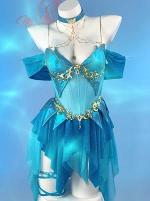 Fire 🔥 or Water 🌊? Or She can be Both 🩵 Do you like Blooom's New Look? Cosplay 🆔: 265297 Check Miccostumes.com for more #fairy #cosplay  #miccostumes #animegirl #cosplaygirl #blueaesthetic #inspiredoutfits #winxclubcosplay #fairycosplay 