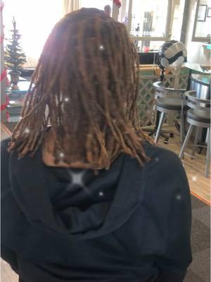 Interlocking locs #indystylist #indysonehandstylist #fyp #locjourney #naturalhair #beautifulgirl #indiana #indianapolis 