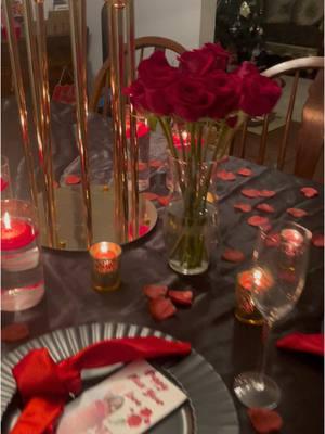 Candlelight Dinner for two! #qtandmoorecreations #quastutus #newyear #intimatedinner #dinnerdate #privatechef #newyearsday #datenight #inhomedatenight #Love #candlelight #candlelightdinner #couple #couplegoals #marriage 