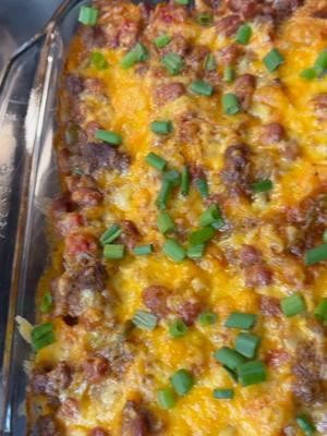 Yes, this was a very quick and simple dish, but i highly recommend for bigger parties or get togethers. when the party is over the dish you brought will be completely empty. You’re welcome. 💋 #doritocasserole #partydishes #partydishidea #casserole 