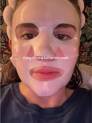 like girl I sleep on my face ??? #koreanskincareproducts #masks #skincaremask #skincare #facemask 