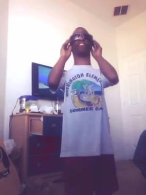 #throwbackremember one of mi first freestyles even when mi style wasn’t free. #fypシ #fyp #tylerj #happynewyear #fypシ゚viral 