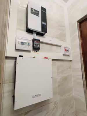 A handover video about Dyness A48100 and #Growatt! Showcases the final product, ensures client satisfaction, and provides a helpful reference for future use.  With the ability to connect up to 30 modules in parallel, the Dyness #A48100 could meet the varying sizes of power needs of home and business users.💚 Thanks ，@@SETLHARE ENERGY share this great video with us✊🏻 #Dyness #DynessA48100 #EnergyRevolution #SustainableSolutions  #GreenFuture