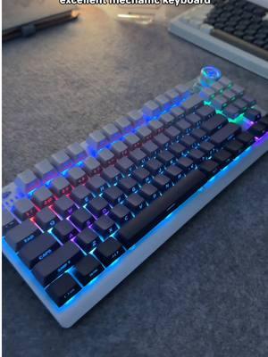 Go get yours now#keyboard #techtok #newyeargift #goodgooz #giftideas #goodgooz #tiktokshopfinds #tiktokspringsale #2025 #flashsale #gift #gaming #device 