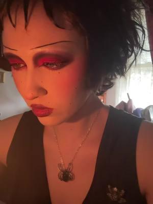 thinking about strawberry switchblade album rn 😖😖 #2000sthrowback #2000sfashion #2000saesthetic #2000smakeuplook #2000smakeup #tradgoth #tradgothmakeup #tradgothfashion #tradgotheyeliner #goth #gothmakeup #f4irvv 