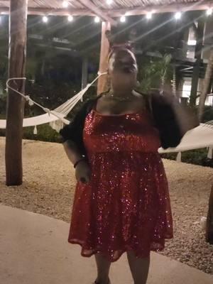 Last vid from Cancun 💯💃🏽😎🙌🏽🙏🏽 #cancunmexico #christmas2024 #weightloss #HealingJourney #phillychick #lipsyncing #itsavibe #funny #jokes #blessed #focused #selfmade #godplan #GlowUp #startingover 