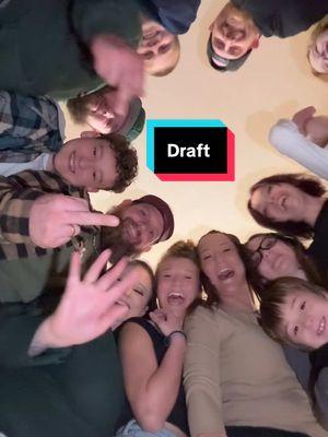 Who knew we need a retake of probably the easiest TikTok ever! #easy #draft #mycircle #newyear #2025 #friends 