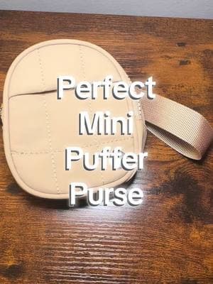 #walkingpurse #minipufferbag #minipurse #pufferbag #pufferpurse #wristlet #pufferwristlet #giftideas #perfectpurse #pursevibes #walkingaesthetic #valentinesdaygiftsforher #giftsforher #newyearnewme #minibackpack #minibackpacks 