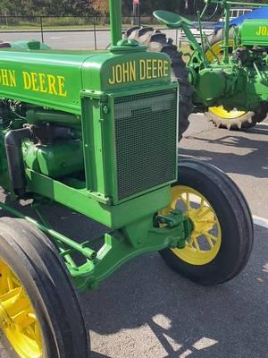 #foryou #antiquetractors #johndeere 