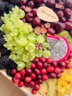 Can never go wrong with fresh fruit#fruit#fresh#fruitboard#papaya#dragonfruit#berries#grapes#blackberries#fruitsaladyummyyummy#honey#honeycomb#fruitplatter#fruitsbasket#fruitsnacks#fruitsnackchallenge#snack#healthyliving#healthysnackideas#healthyfood#fruitninja#ninjacreami#blueberries#palmleaf#organic#organicfruit#farmersmarket#farmersmarkethaul#farmersmarketfinds  