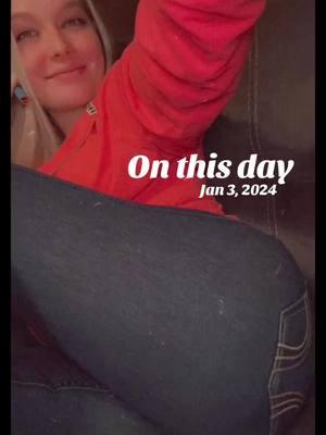 👀🫠 #onthisday #MomsofTikTok #fypシ ##blueeyes##thicktok##ohio##fyp##prettyeyes##trending##mommas##capcut##thickthighessaveslive##blonde##eyeslipsface##blowthisup##ohiomom##🍑##fypシ゚viral##foryoupage 