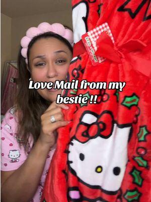 The best way to start off the year is receiving love mail from my bestie @𝘿𝙖𝙮𝙖𝙣𝙖 🎀 !! TYSM girly !!! Sorry about the audio I don’t know what happened 🥺 #lovemailunboxing #unboxinghellokitty #tiktokbesties4life #tiktokbestieunboxing 