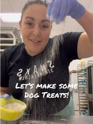 Let’s make some dog treats!👩🏻‍🍳🐶🦴@SnaksQueen  . . #snaks5thavenchew #dogbakery #dogboutique #behindthescenes #bakerylife #dogsoftiktok #dogstore #popular 