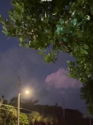 (Video): “Red Orb” Spotted in Boynton Beach at 6PM on 12/31 “Watched this thing stop and go for a few minutes and then lights just turned off” Redditor: u/TurdEye33 🚬👀 #ufo #ufodisclosure #secretspaceprogram #ShadowLurker #tiktok 