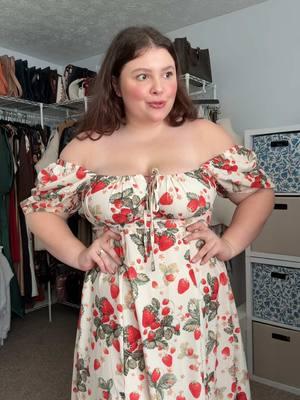 Replying to @cp_4leggedlvr75 the top is adjustable! #milkmaiddress #milkmaiddresses #strawberrydress #midsizedress #plussizemilkmaiddress #CreatorBoostCamp #TikTokShopCreatorPicks #MadeMyYear #fashionlookbook #NewYearNewAura #TTSDelightNow #GiftGuide #TTSLevelUp 